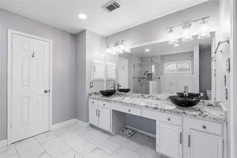 1502 Rushworth Drive Houston TX 77014