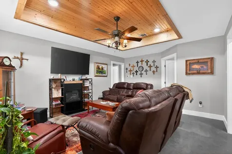 7821 County Road 460 Normangee TX 77871