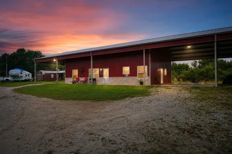 7821 County Road 460 Normangee TX 77871