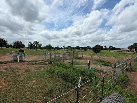 7821 County Road 460 Normangee TX 77871