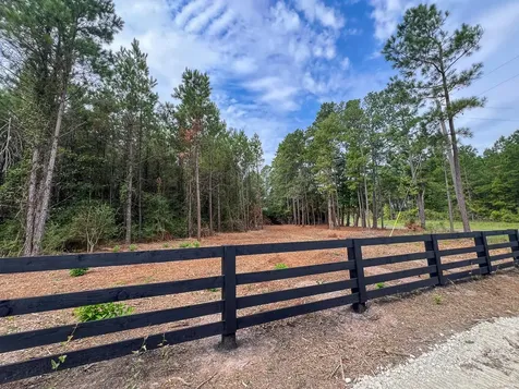 1 Fm 1987 Corrigan TX 77351