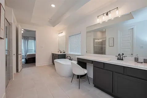 9014 Meadow Bridge Drive Missouri City TX 77459
