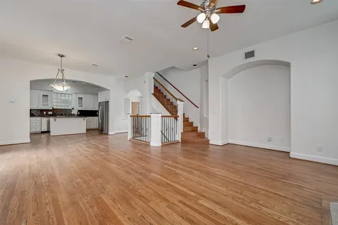 5410 Rose Street Houston TX 77007