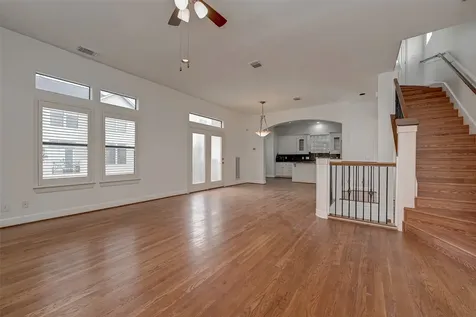 5410 Rose Street Houston TX 77007