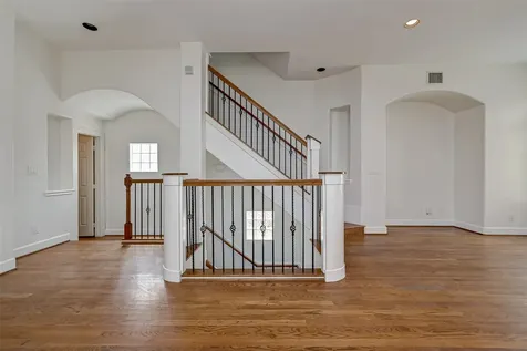 5410 Rose Street Houston TX 77007