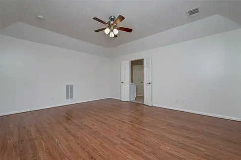 5410 Rose Street Houston TX 77007