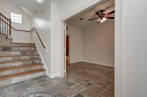 5410 Rose Street Houston TX 77007