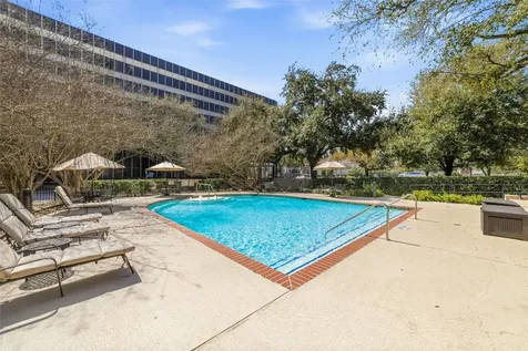 5050 Ambassador Way 309 Houston TX 77056