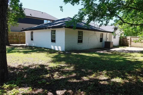 8414 De Priest Street Houston TX 77088