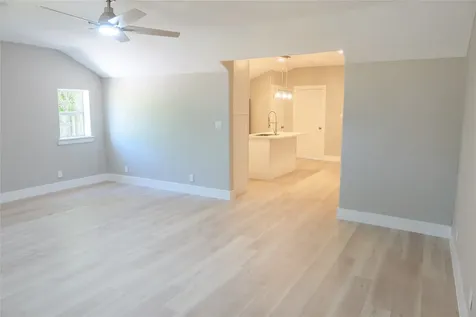 8414 De Priest Street Houston TX 77088