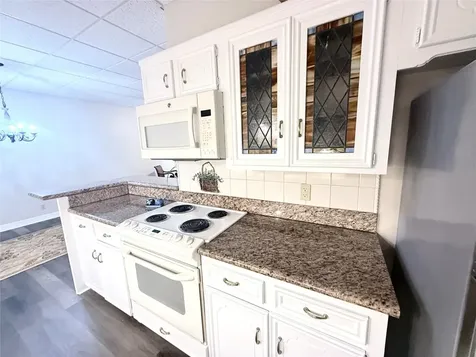 801 6th Street N 7 Texas City TX 77590