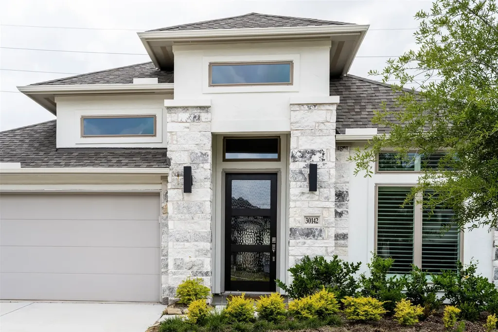 30142 Gold Finch Place Fulshear TX 77441