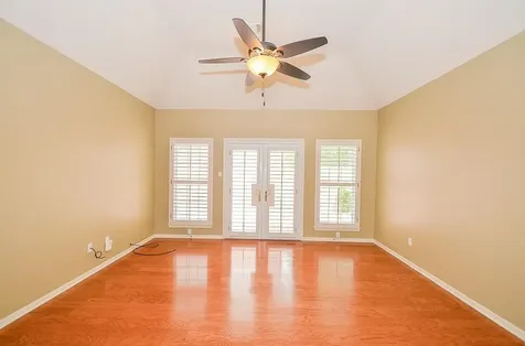 46 Grants Lake Circle Sugar Land TX 77479