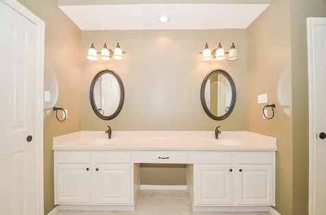 46 Grants Lake Circle Sugar Land TX 77479