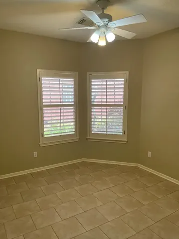 46 Grants Lake Circle Sugar Land TX 77479