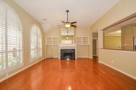 46 Grants Lake Circle Sugar Land TX 77479