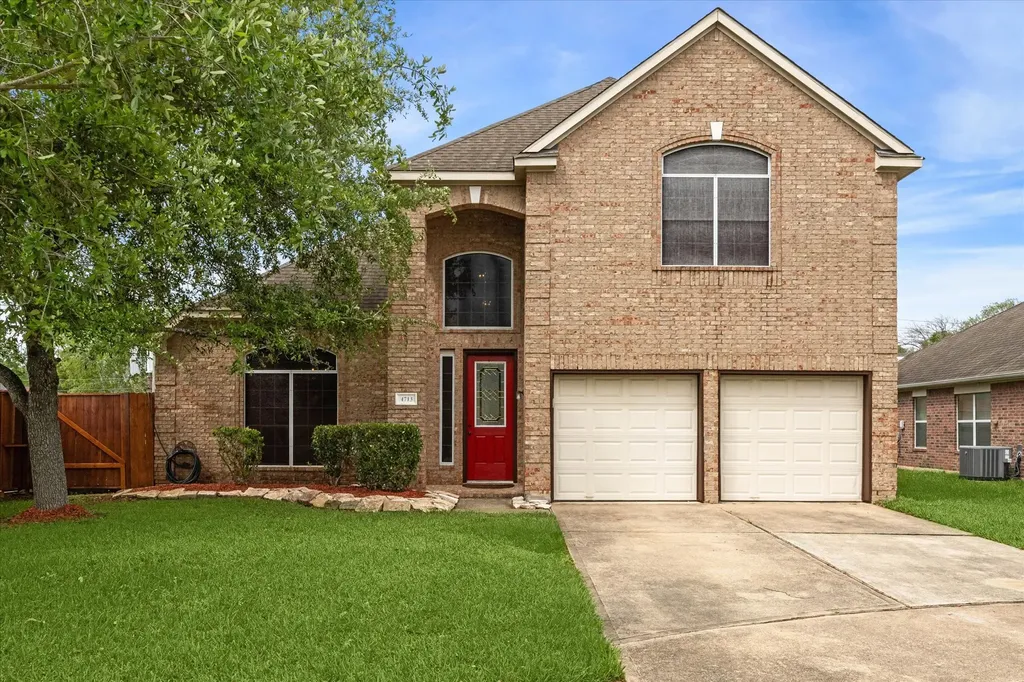 4713 Cypress Bend Court Pearland TX 77584
