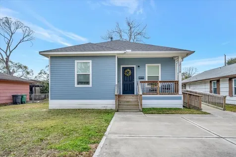 12118 Dumas Street Houston TX 77034