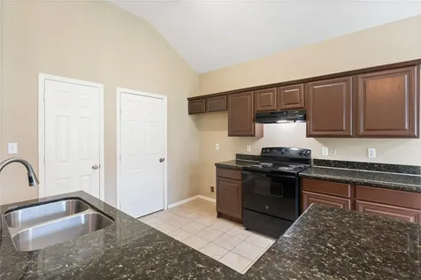 9104 N Green River Drive A Houston TX 77078
