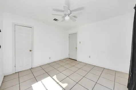 506 Thomas Avenue Pasadena TX 77506