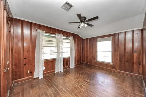 506 Thomas Avenue Pasadena TX 77506