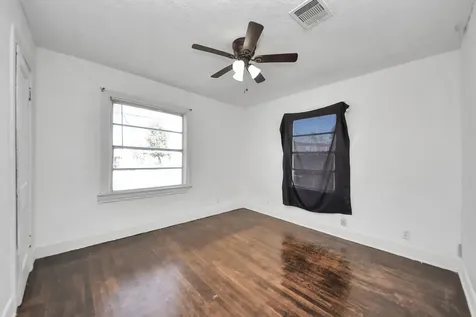 506 Thomas Avenue Pasadena TX 77506