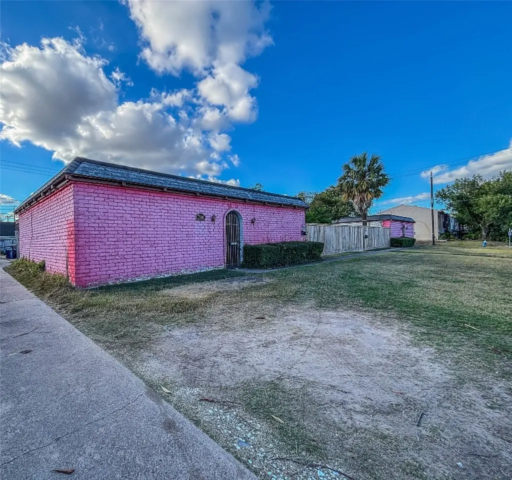 7206 S Gessner Road Houston TX 77036