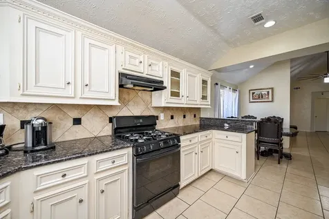 15223 Bedford Glen Drive Channelview TX 77530