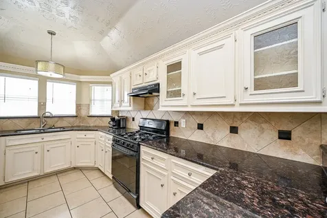 15223 Bedford Glen Drive Channelview TX 77530