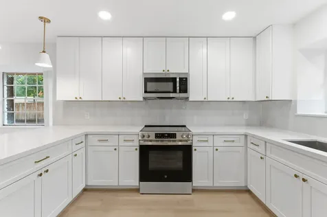 13107 Oak Plaza Drive Cypress TX 77429