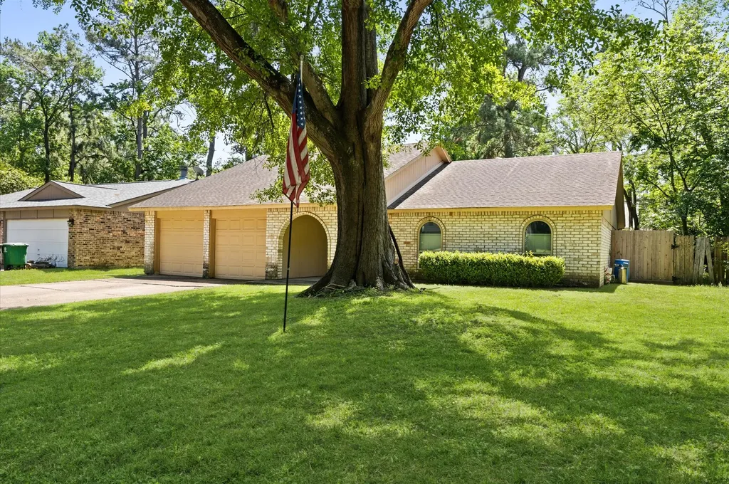 3218 Sycamore Springs Drive Kingwood TX 77339