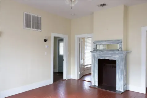 402 Alamo Street El Campo TX 77437