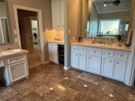 1407 Waterside Drive League City TX 77573