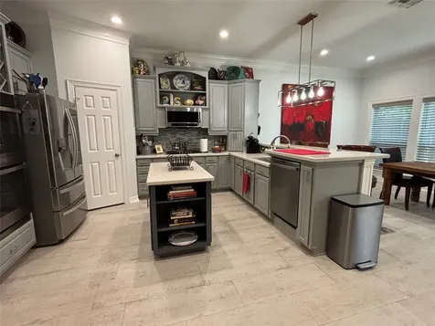 1407 Waterside Drive League City TX 77573