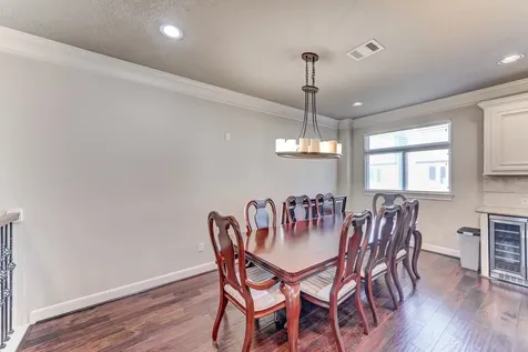 1325 W 24th Street D Houston TX 77008
