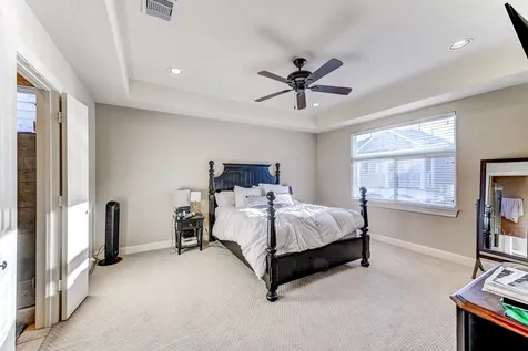 1325 W 24th Street D Houston TX 77008