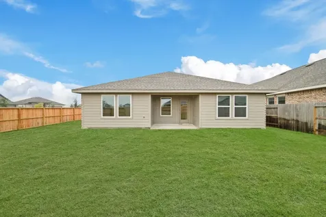 240 Ice Shore Trail Dayton TX 77535