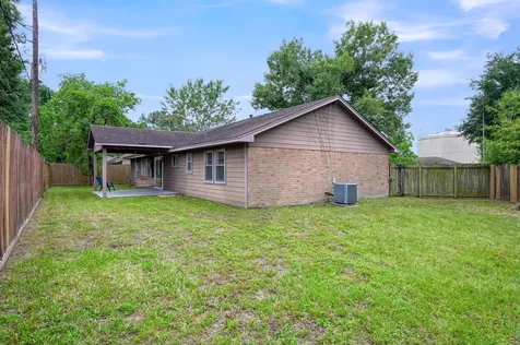 29318 Waltham Street Spring TX 77386