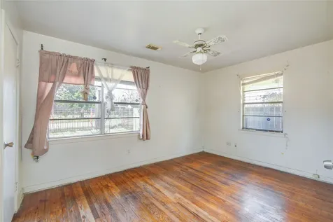 1410 Caplin Street Houston TX 77022