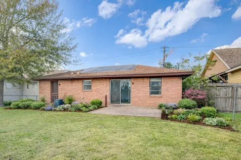 1410 Caplin Street Houston TX 77022