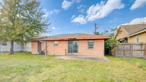 1410 Caplin Street Houston TX 77022