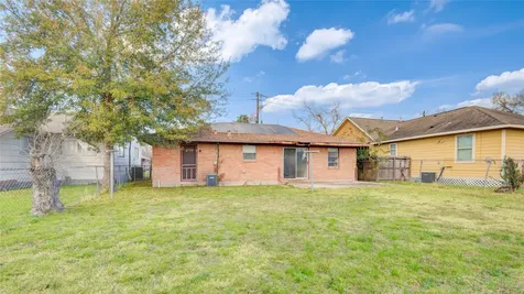 1410 Caplin Street Houston TX 77022
