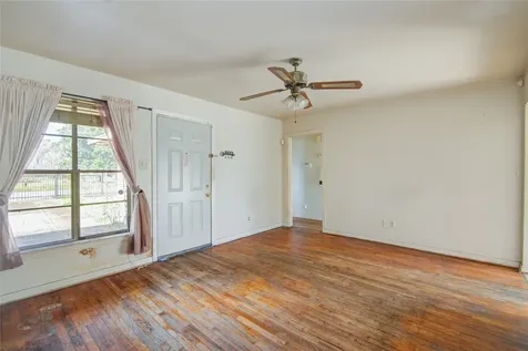 1410 Caplin Street Houston TX 77022