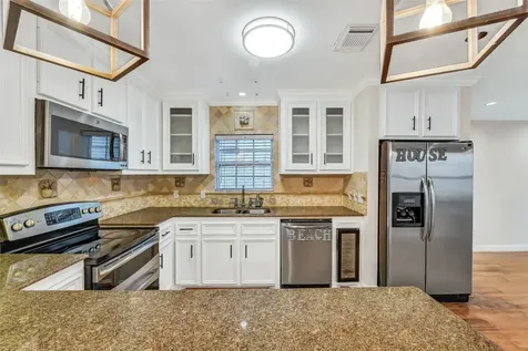 1110 64th Street Galveston TX 77551