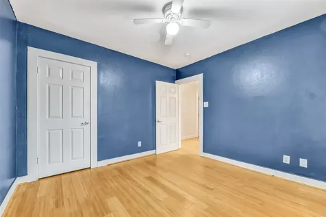 1110 64th Street Galveston TX 77551