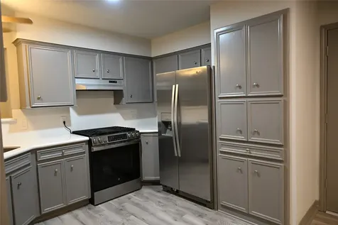 10053 W Twin Shore Drive Willis TX 77318