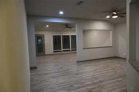 10053 W Twin Shore Drive Willis TX 77318