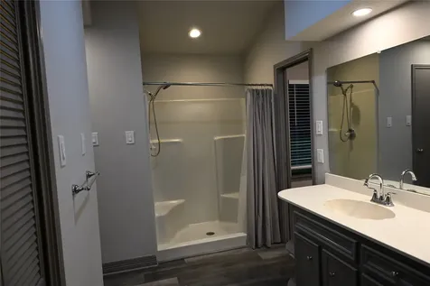 10053 W Twin Shore Drive Willis TX 77318