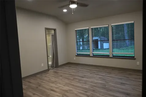 10053 W Twin Shore Drive Willis TX 77318