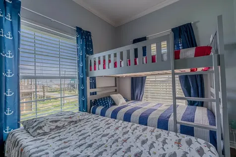 956 S Monkhouse Drive Port Bolivar TX 77650
